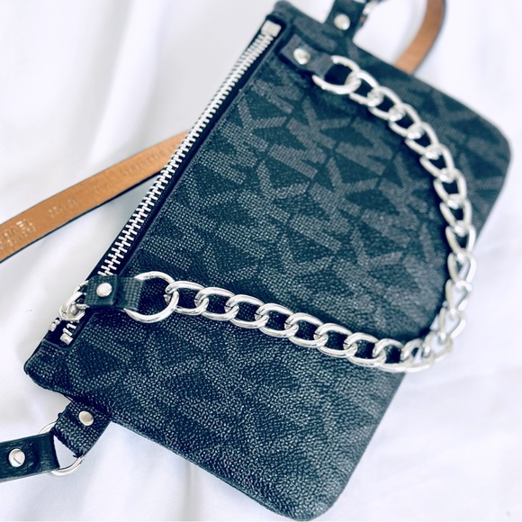 Michael Kors Signature Belt Bag - Picture 9 of 12